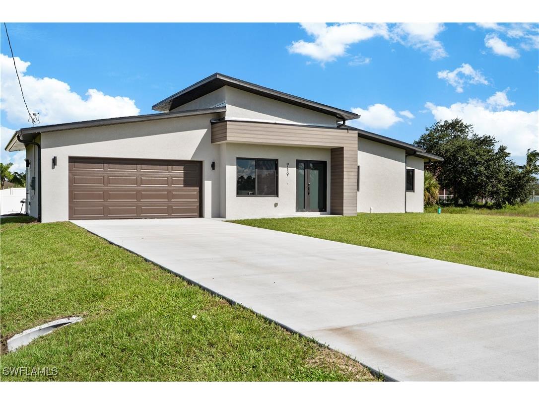 919 Columbus Boulevard S Lehigh Acres FL 33974 225073840 image2