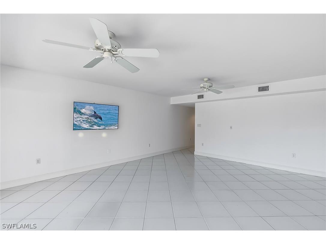 919 Huron Court #101 Marco Island FL 34145 226008427 image10