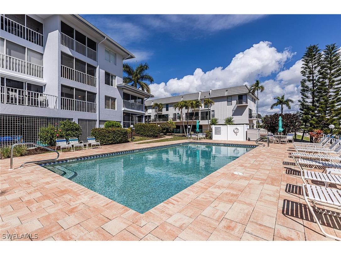 919 Huron Court #101 Marco Island FL 34145 226008427 image24