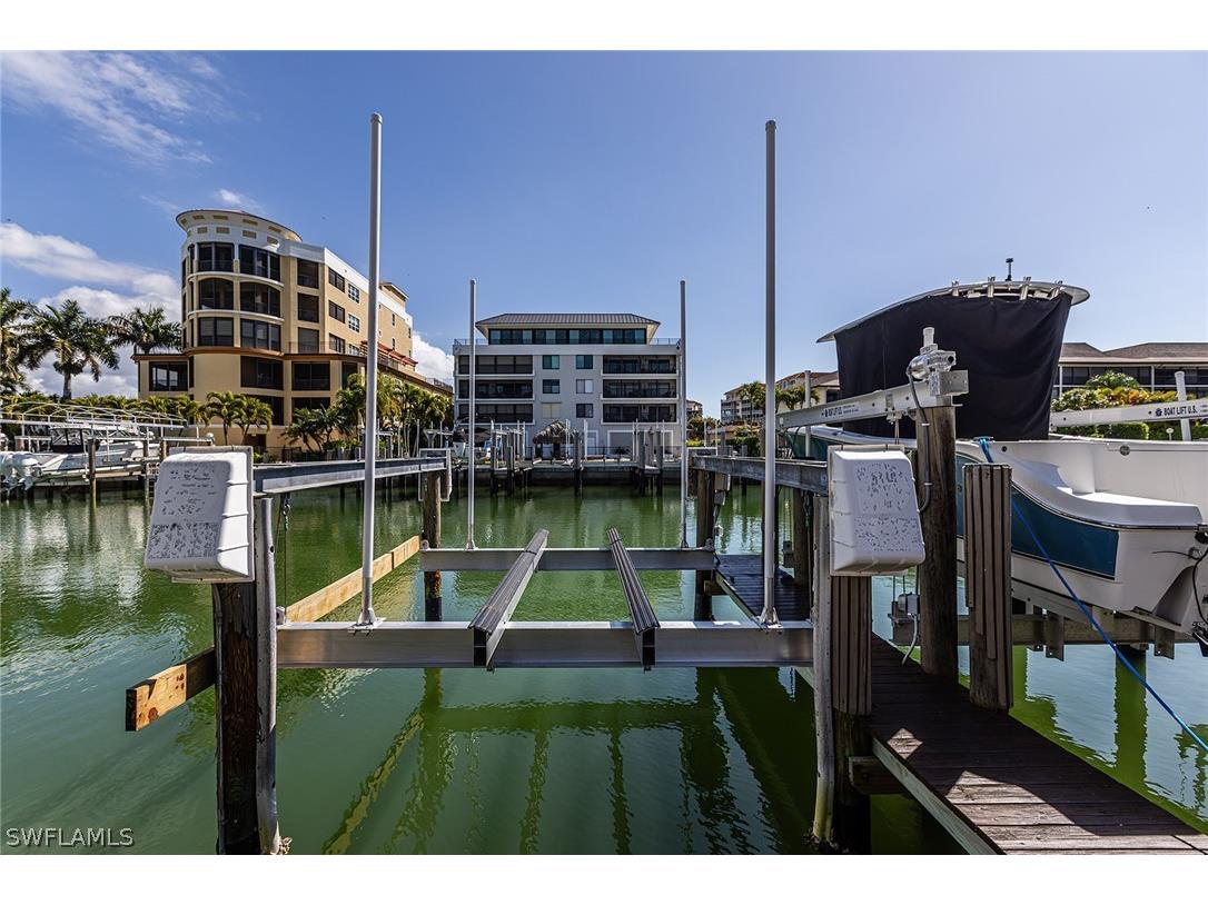 919 Huron Court #101 Marco Island FL 34145 226008427 image26