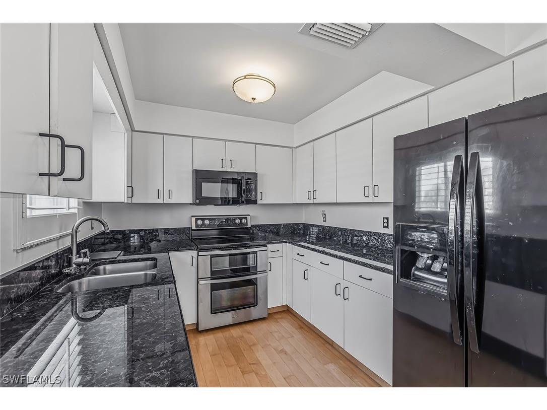 919 Huron Court #101 Marco Island FL 34145 226008427 image6