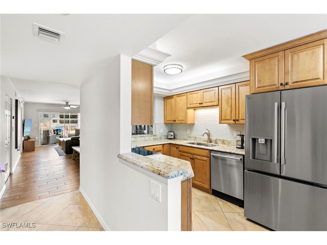 919 Huron Court #B201 Marco Island FL 34145 226003857 image12