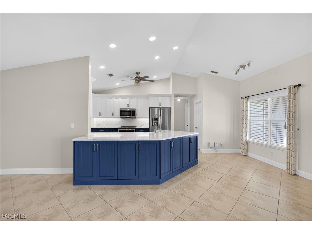 919 NW 6th Place Cape Coral FL 33993 2026006441 image4