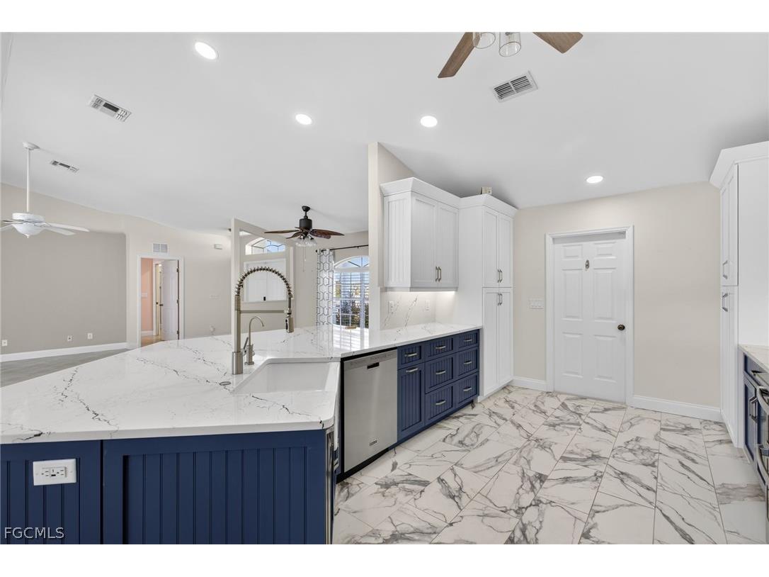 919 NW 6th Place Cape Coral FL 33993 2026006441 image9