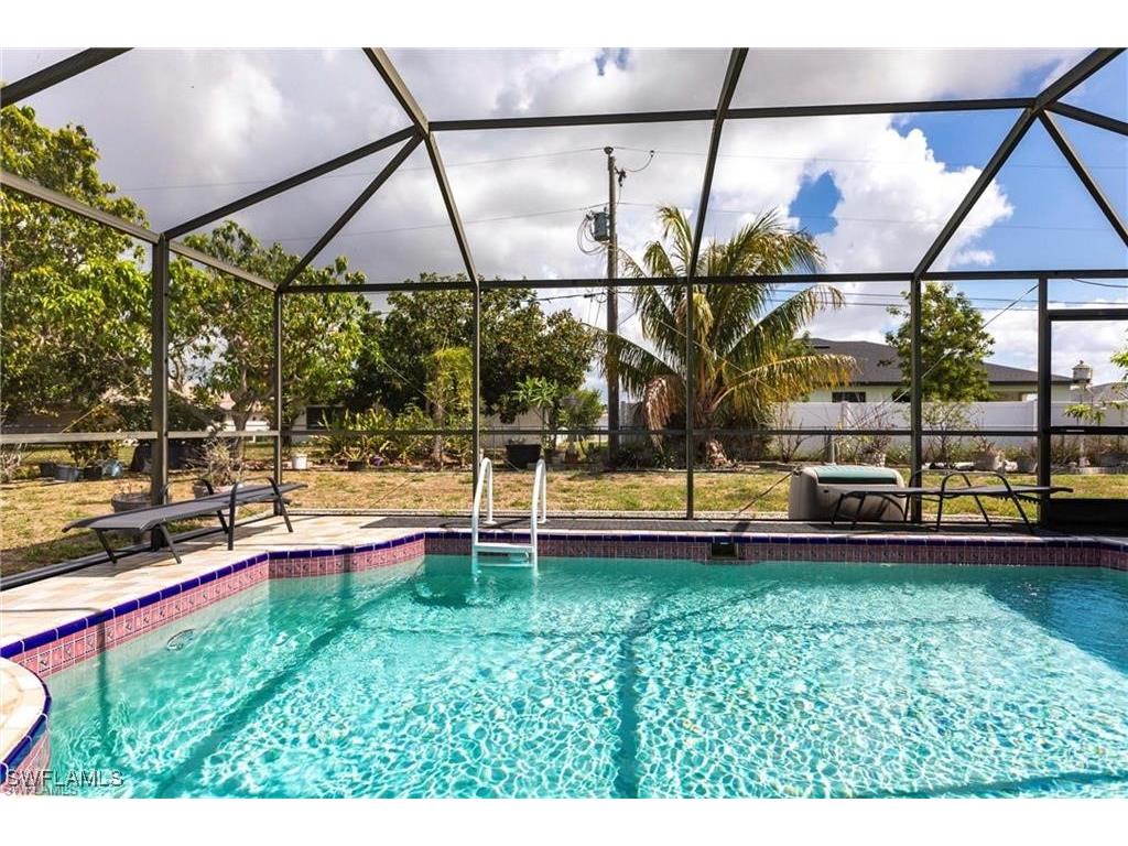 919 SE 16 Street Cape Coral FL 33904 225075592 image16