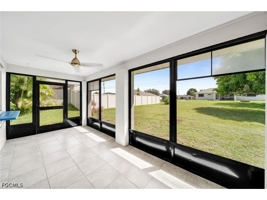 919 SE 5th Place Cape Coral FL 33990 2026021198 image15