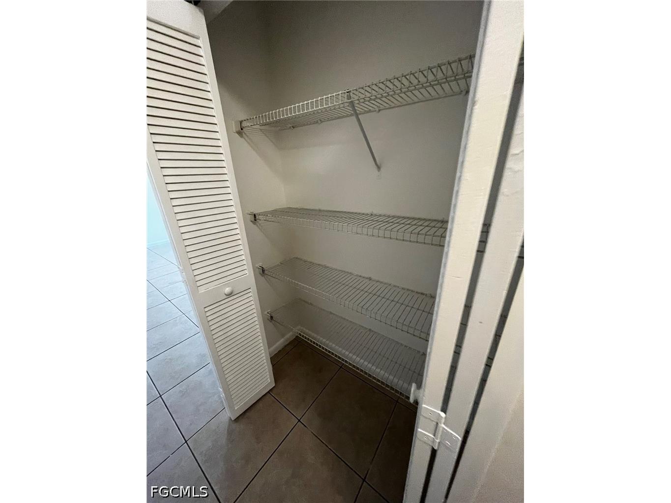 919 SE 8th Terrace #7 Cape Coral FL 33990 2026018372 image8