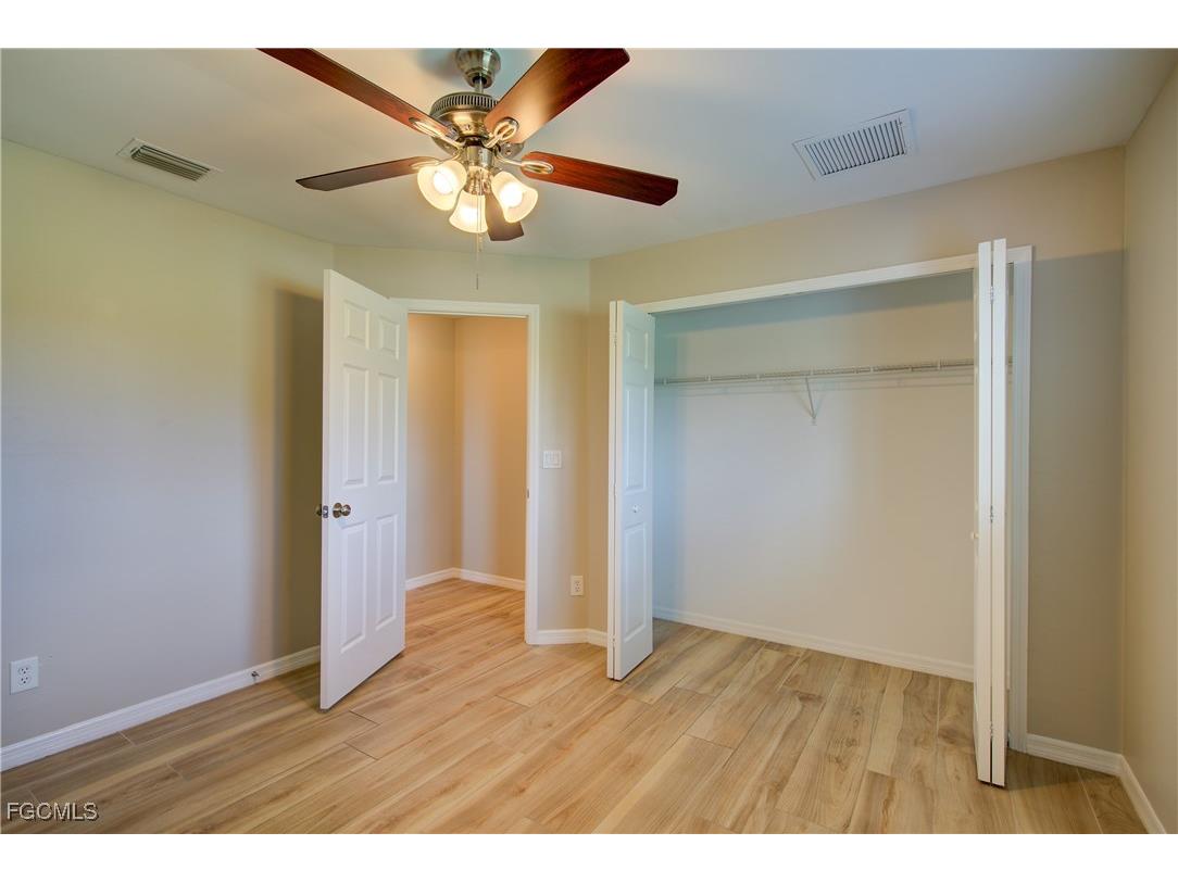 919 SW 15th Place Cape Coral FL 33991 2025021850 image29