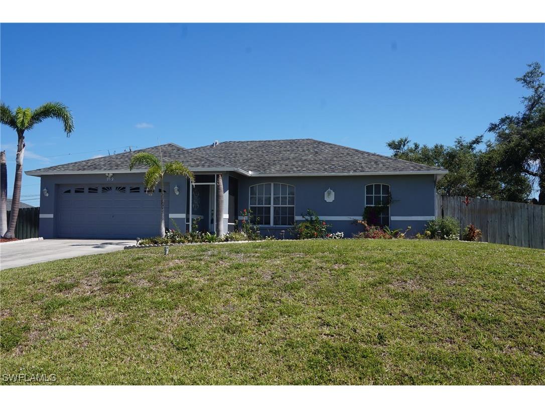 919 SW 25th Terrace Cape Coral FL 33914 222090996 image1