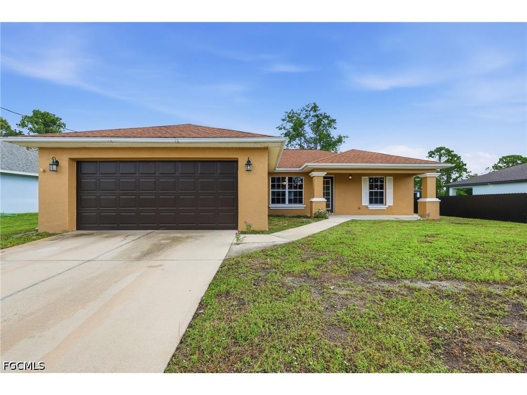 919 Winters Street E Lehigh Acres FL 33974 2026023438 image2