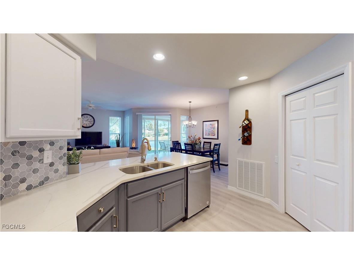 9190 Southmont Cove #101 Fort Myers FL 33908 2026004680 image11