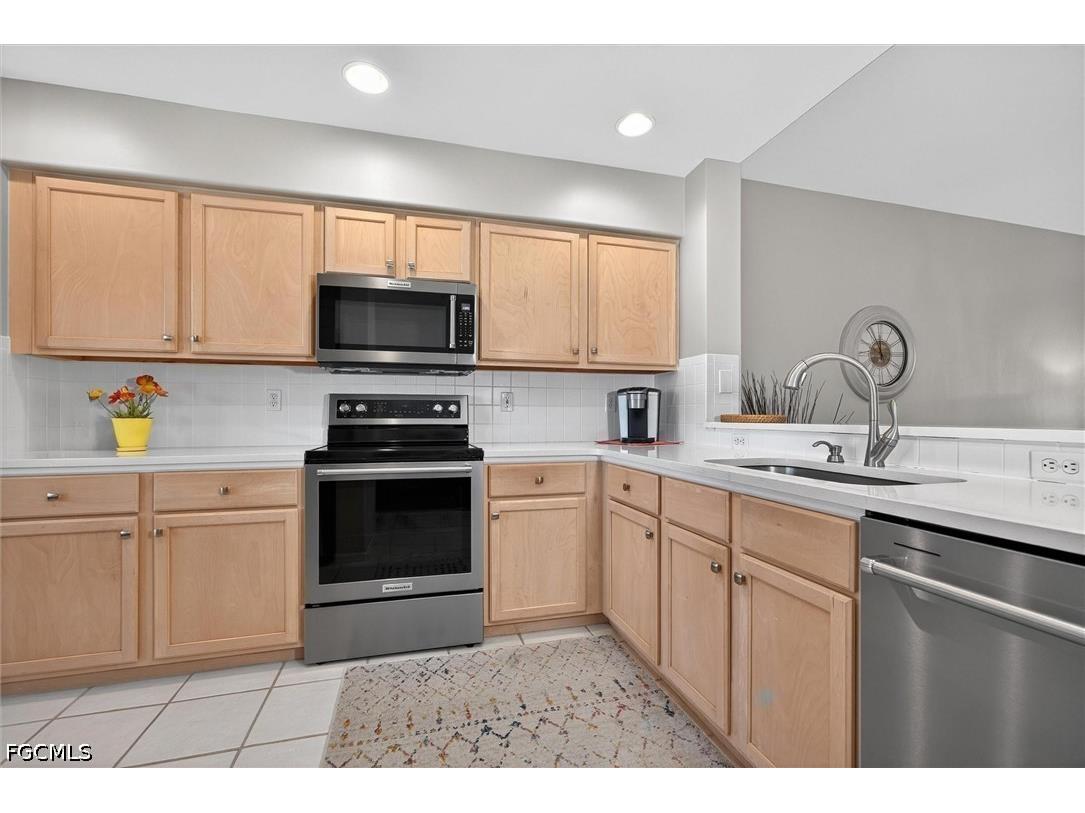 9190 Southmont Cove #202 Fort Myers FL 33908 2026022252 image10