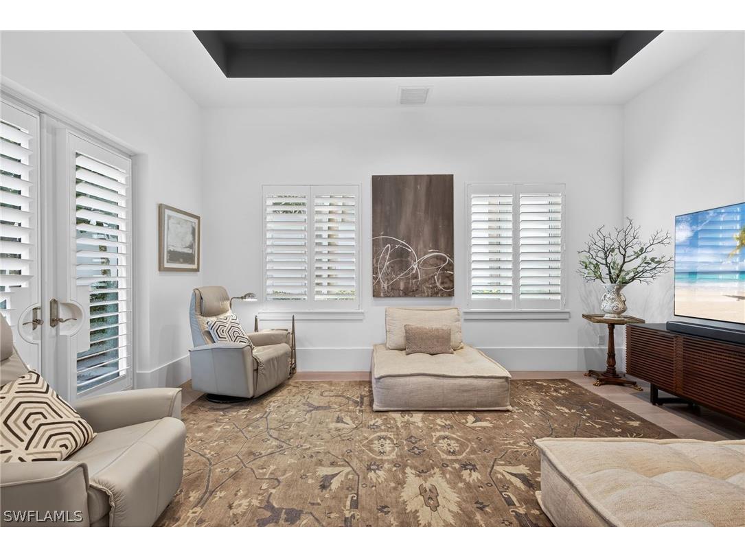 9193 Mercato Way Naples FL 34108 225085158 image16