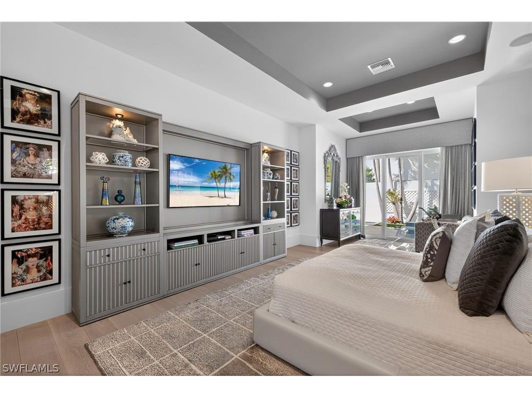 9193 Mercato Way Naples FL 34108 225085158 image21