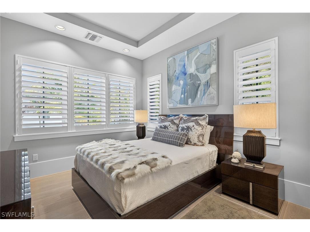 9193 Mercato Way Naples FL 34108 225085158 image29