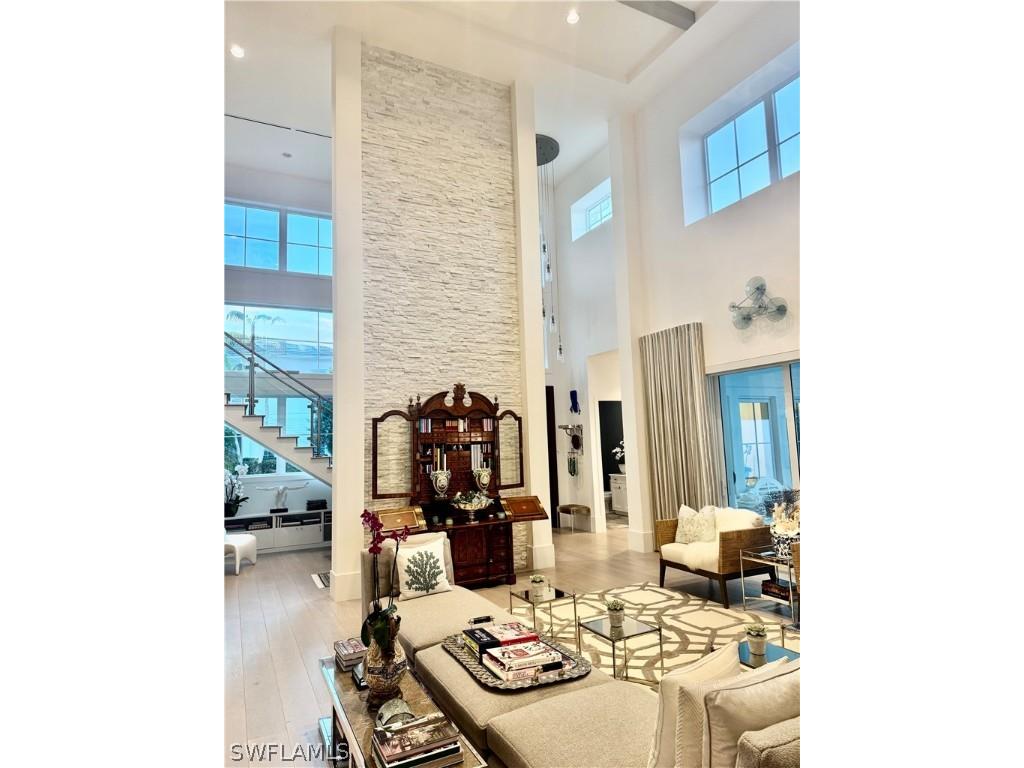 9193 Mercato Way Naples FL 34108 225085158 image5