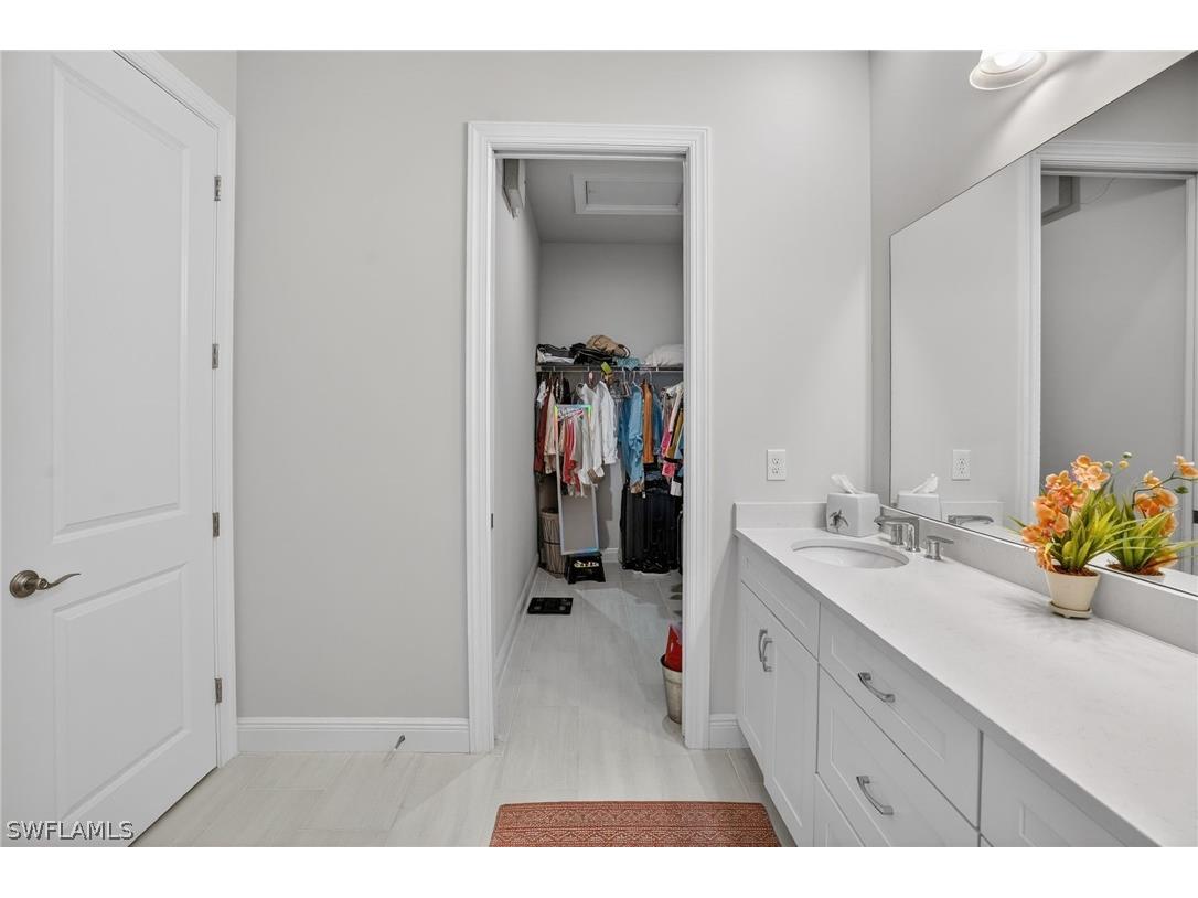 9195 Cayman Drive Naples FL 34114 226007115 image22