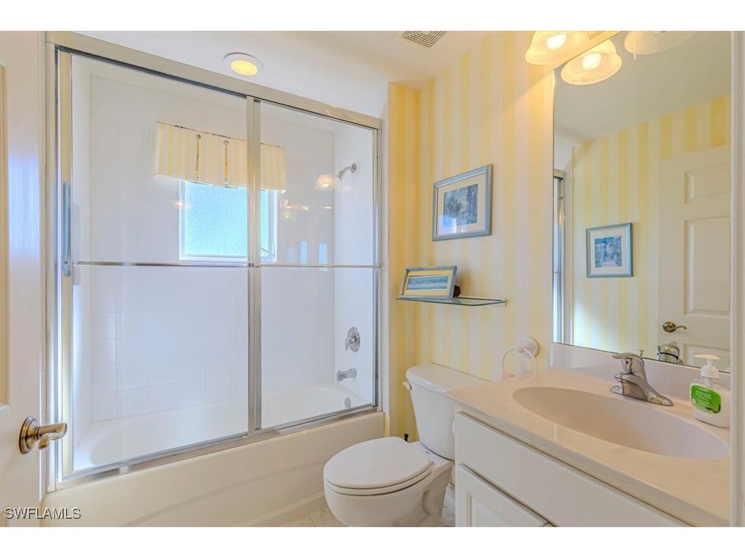 9195 Michael Circle #1303 Naples FL 34113 226003792 image12