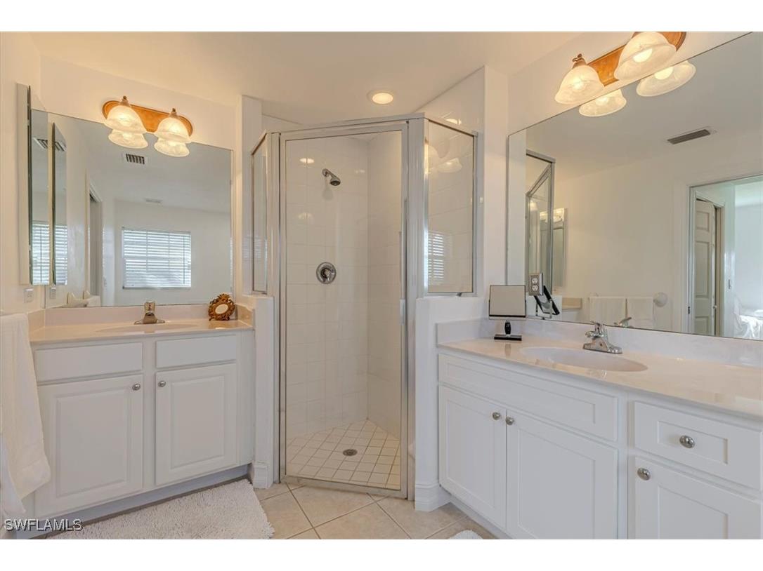 9195 Michael Circle #1303 Naples FL 34113 226003792 image17