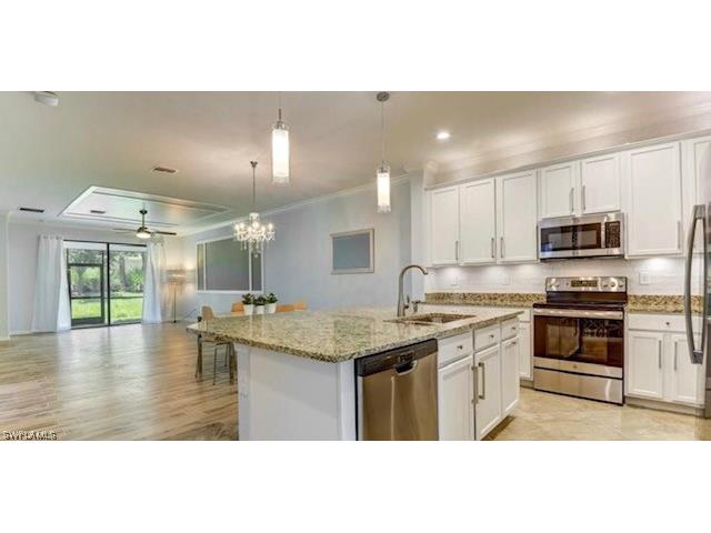 9196 Glenforest Drive Naples FL 34120 223024798 image1