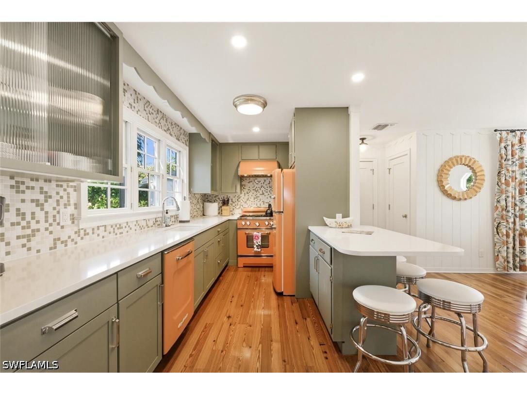 92 10th Avenue S Naples FL 34102 226009549 image17