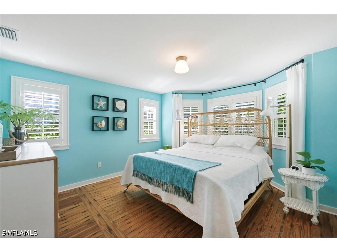 92 10th Avenue S Naples FL 34102 226009549 image21