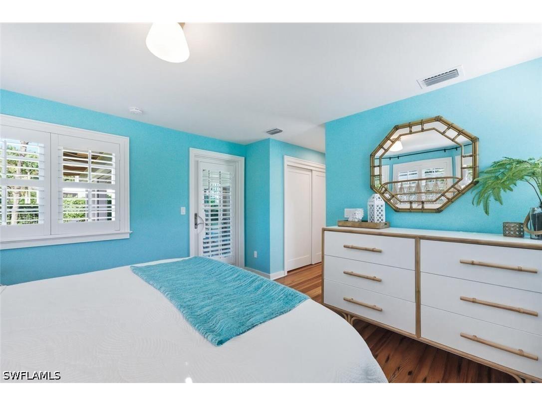 92 10th Avenue S Naples FL 34102 226009549 image22