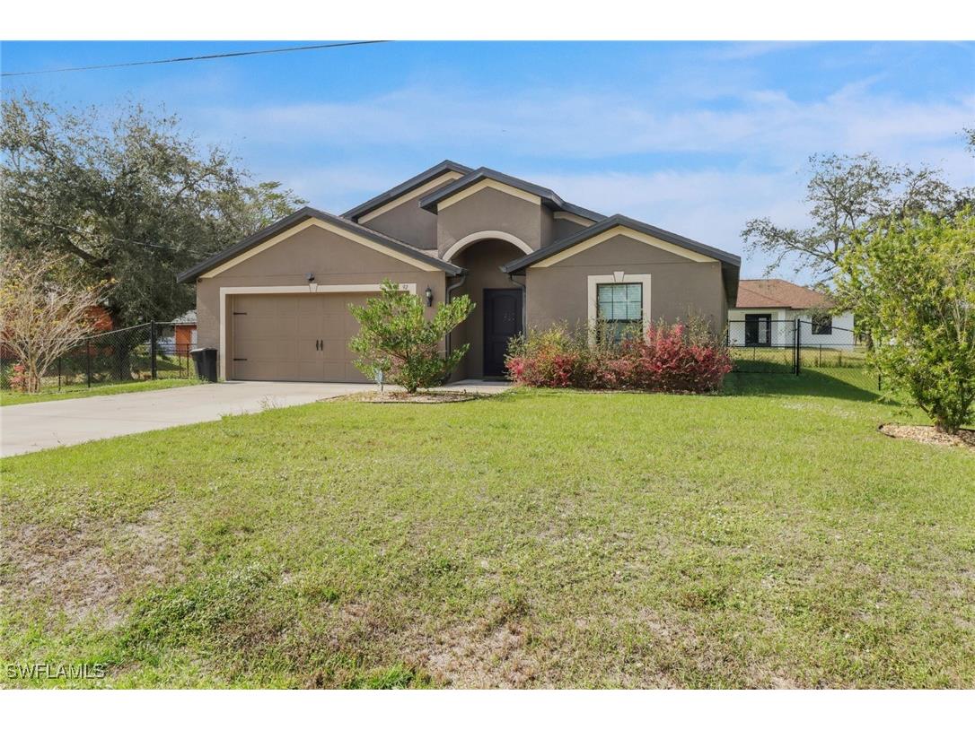 92 Blackstone Drive Fort Myers FL 33913 225007900 image1