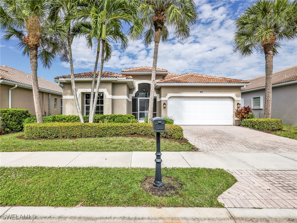 92 Glen Eagle Circle Naples FL 34104 225079133 image1
