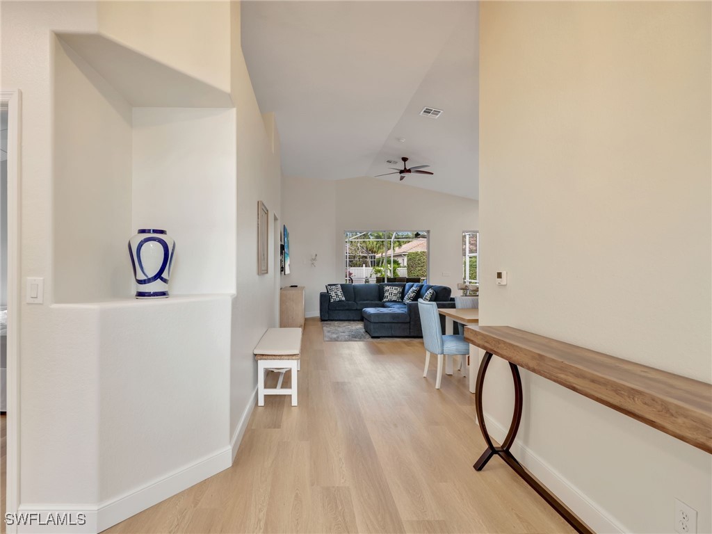 92 Glen Eagle Circle Naples FL 34104 225079133 image6