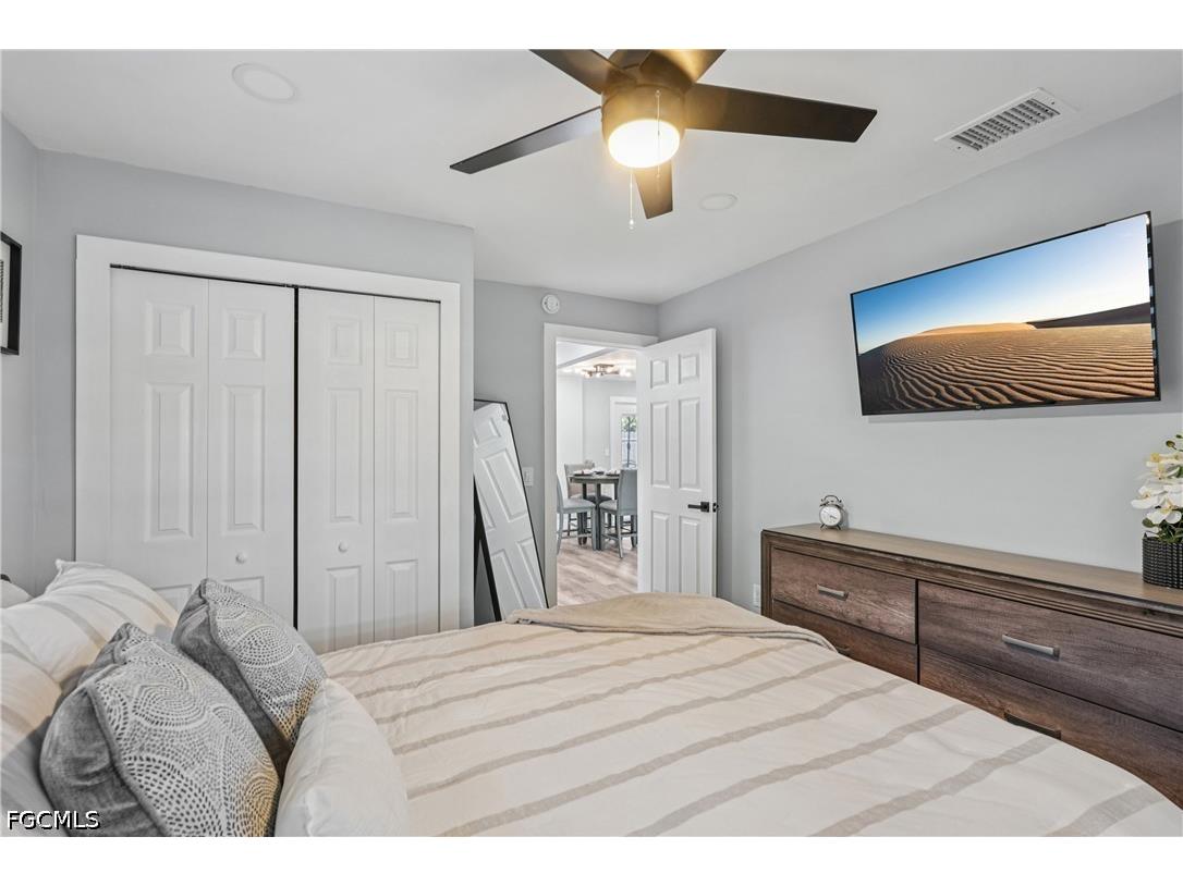 92 Oak Street North Fort Myers FL 33903 2026019096 image18