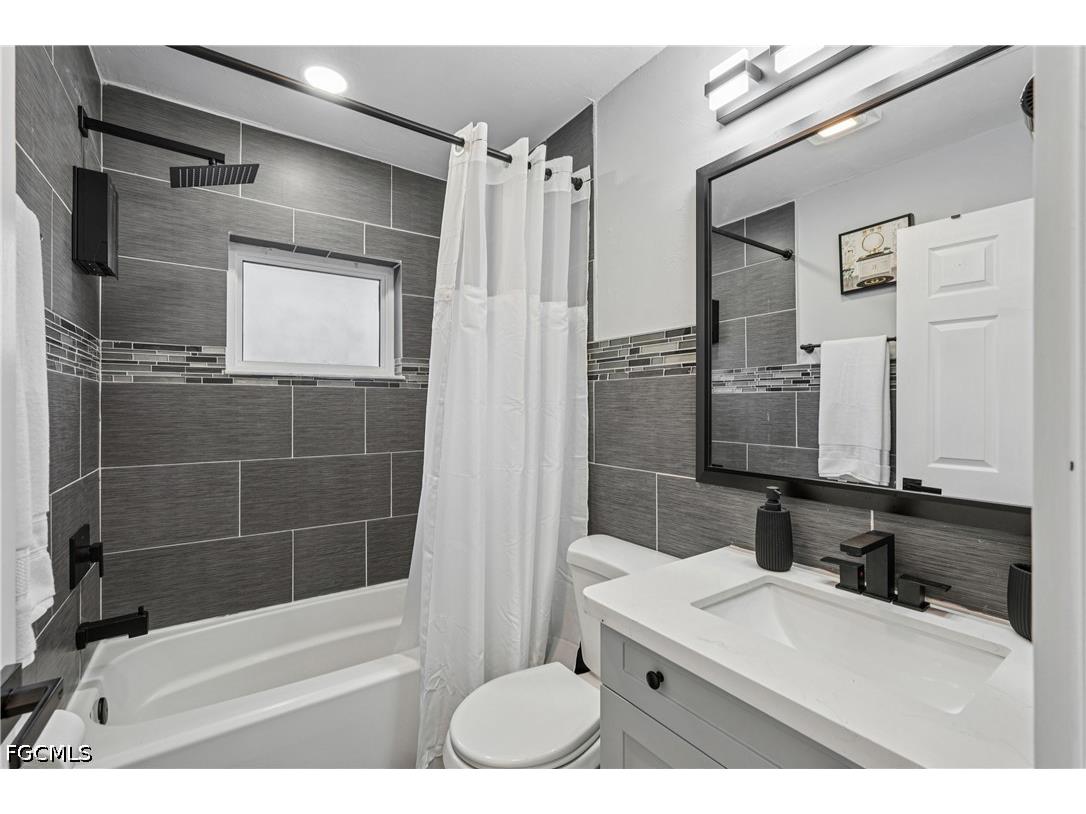 92 Oak Street North Fort Myers FL 33903 2026019096 image20
