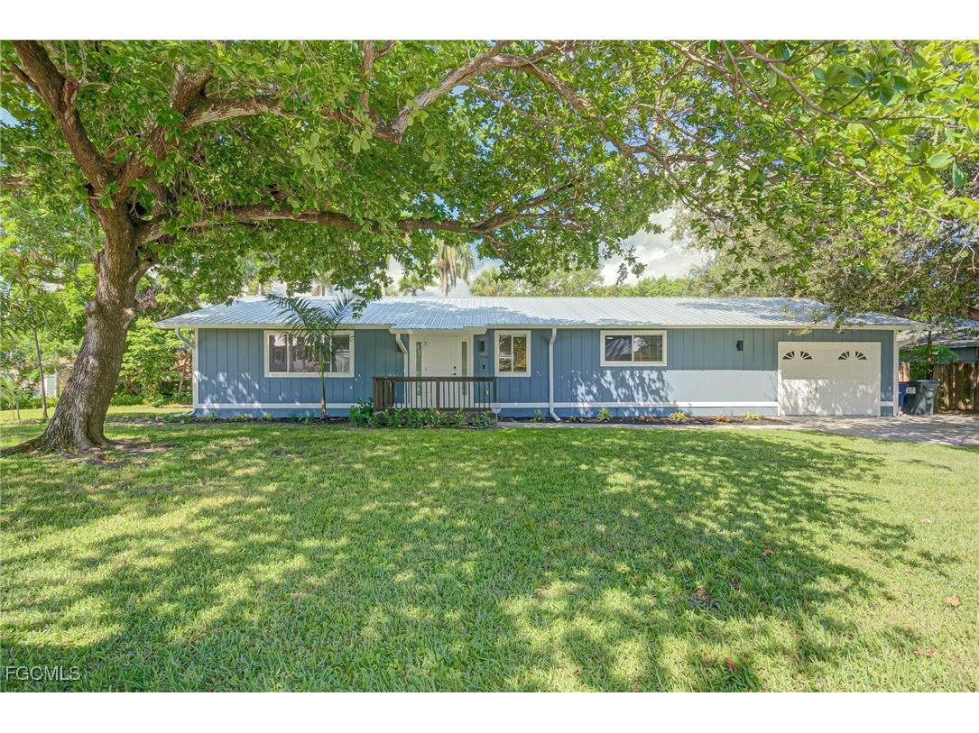 920 Altadena Drive Fort Myers FL 33919 225063285 image1