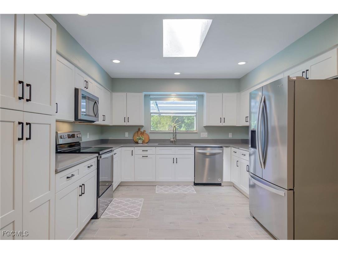 920 Altadena Drive Fort Myers FL 33919 225063285 image11