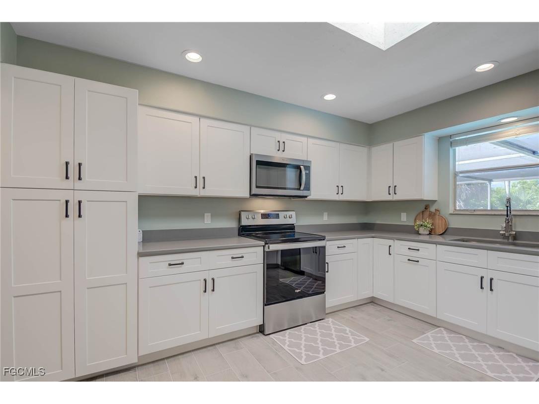 920 Altadena Drive Fort Myers FL 33919 225063285 image12