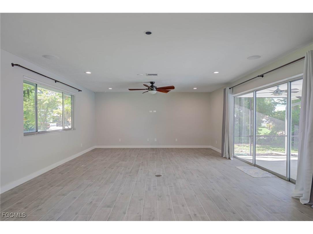 920 Altadena Drive Fort Myers FL 33919 225063285 image3