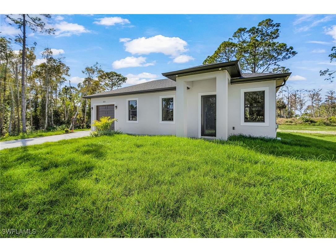 920 Anaconda Avenue S Lehigh Acres FL 33974 226004685 image1