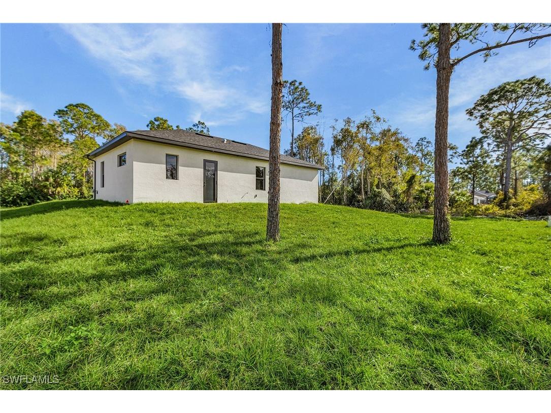 920 Anaconda Avenue S Lehigh Acres FL 33974 226004685 image11