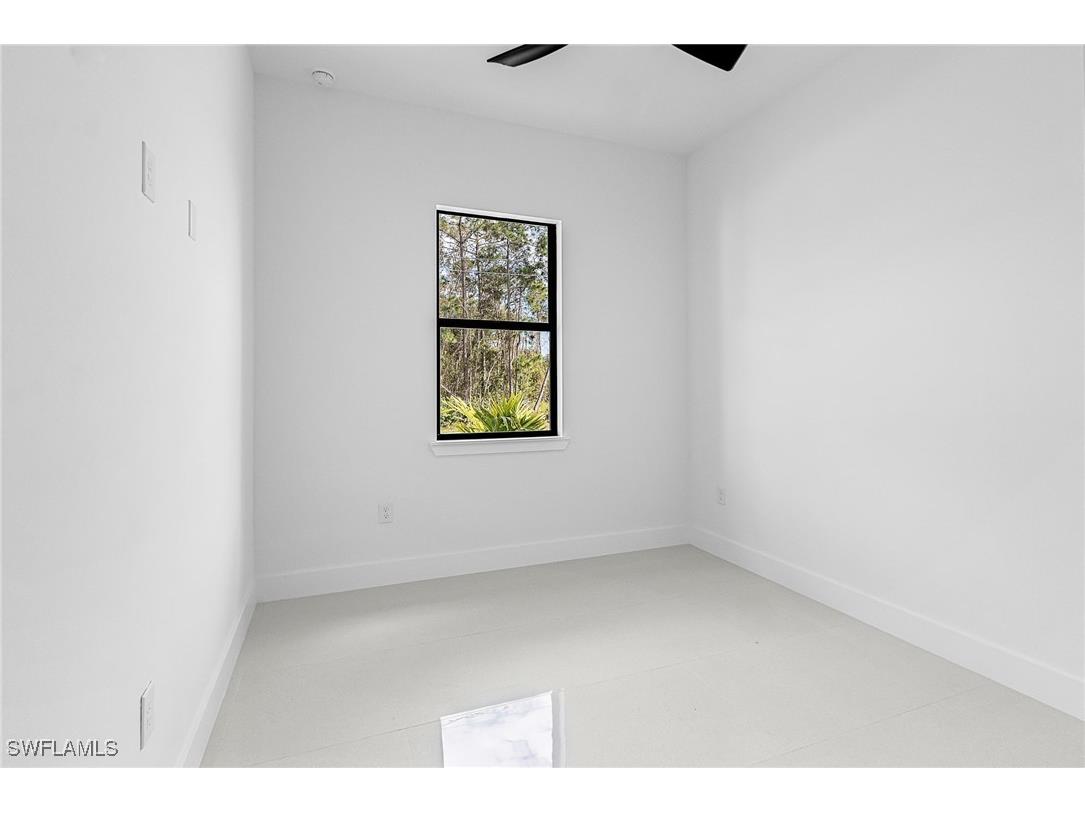 920 Anaconda Avenue S Lehigh Acres FL 33974 226004685 image8