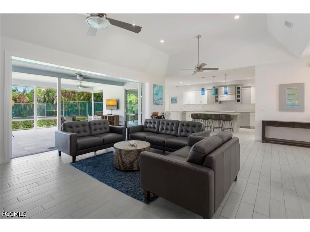 920 E Inlet Drive Marco Island FL 34145 2026021368 image7