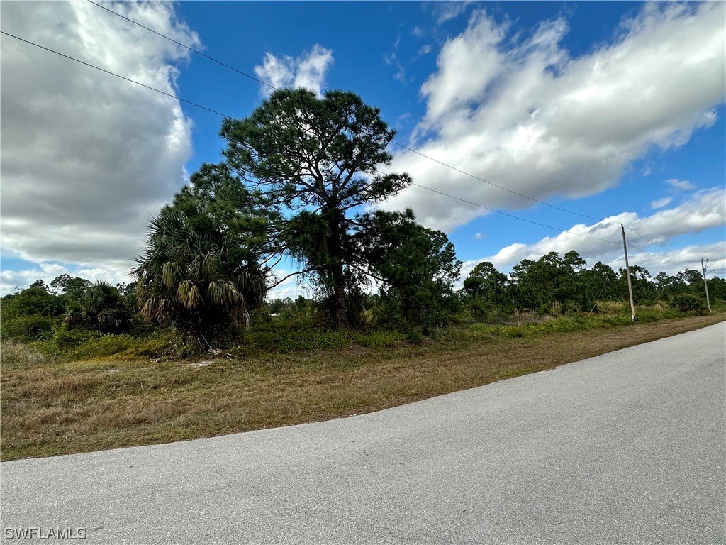 920 Larkwood Avenue Lehigh Acres FL 33974 224000522 image1