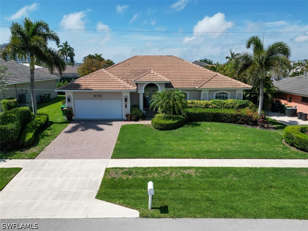 920 Montego Court Marco Island FL 34145 226018372 image1