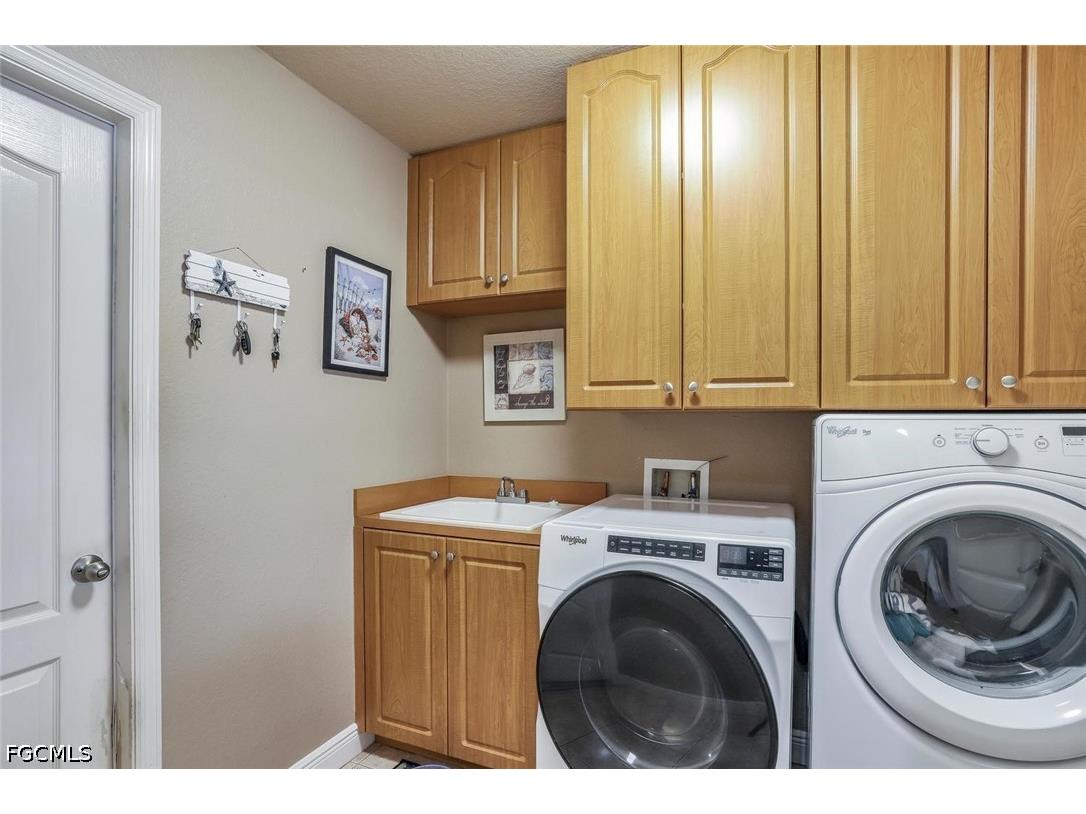 920 NW 3rd Avenue Cape Coral FL 33993 2026022995 image17