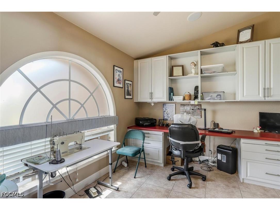 920 NW 3rd Avenue Cape Coral FL 33993 2026022995 image5