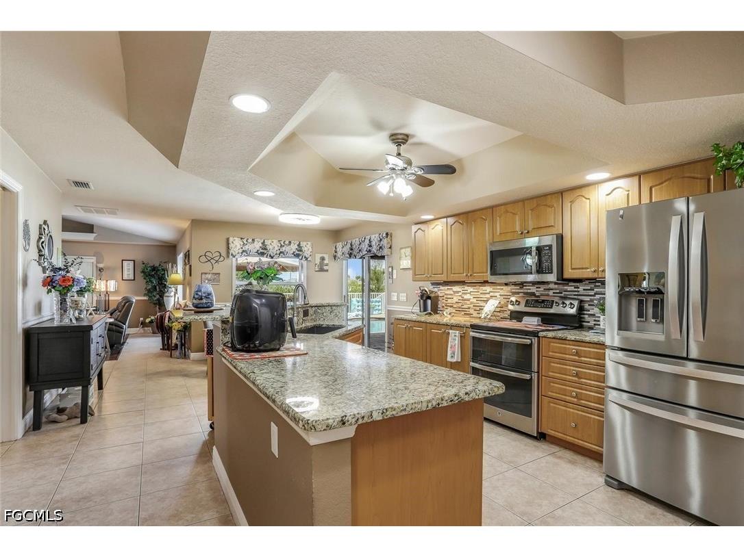 920 NW 3rd Avenue Cape Coral FL 33993 2026022995 image6