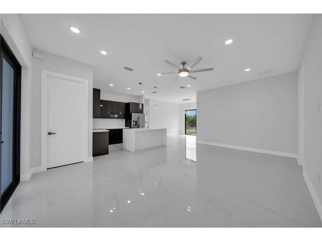 920 Palmetto Avenue E Lehigh Acres FL 33972 225049008 image3