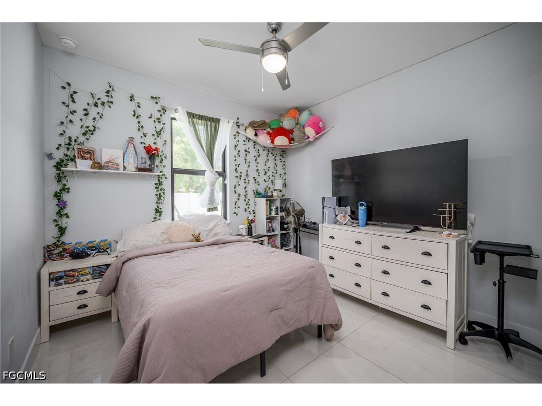 920 SE 15th Terrace Cape Coral FL 33990 2026031207 image20