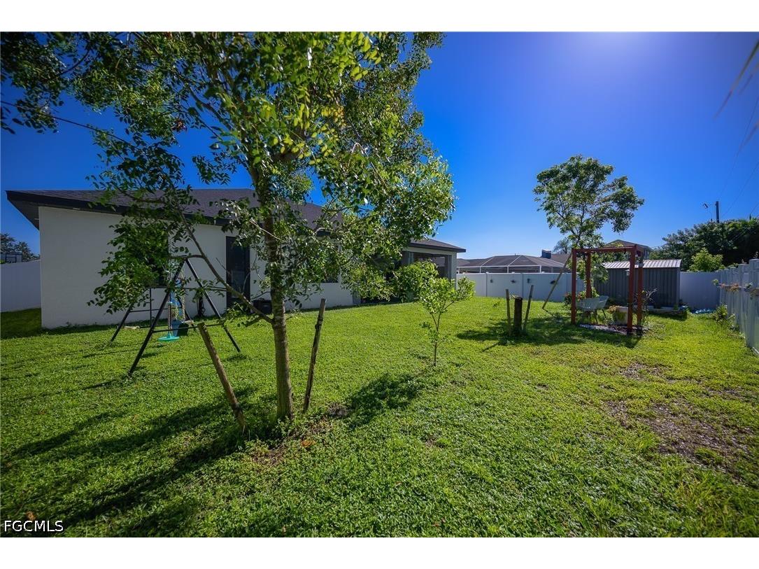 920 SE 15th Terrace Cape Coral FL 33990 2026031207 image9