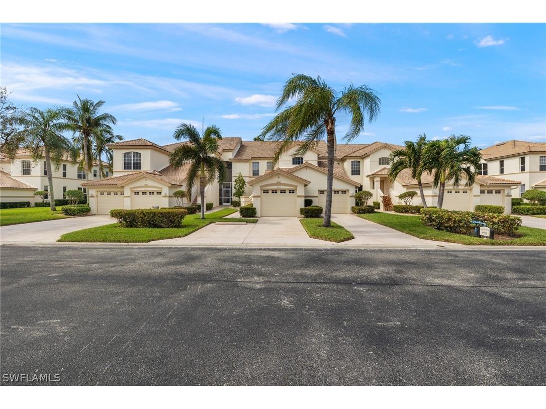 9201 Bayberry Bend #103 Fort Myers FL 33908 226008894 image2