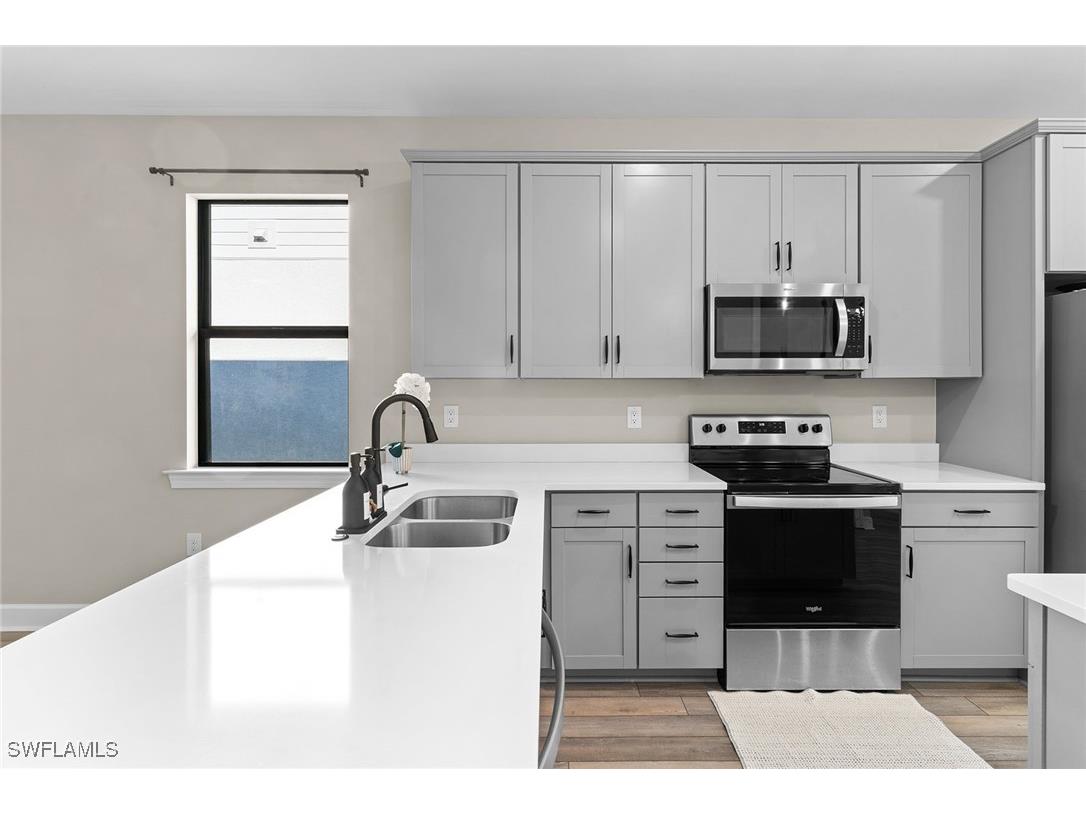 9201 Bramley Terrace Fort Myers FL 33967 225082992 image6